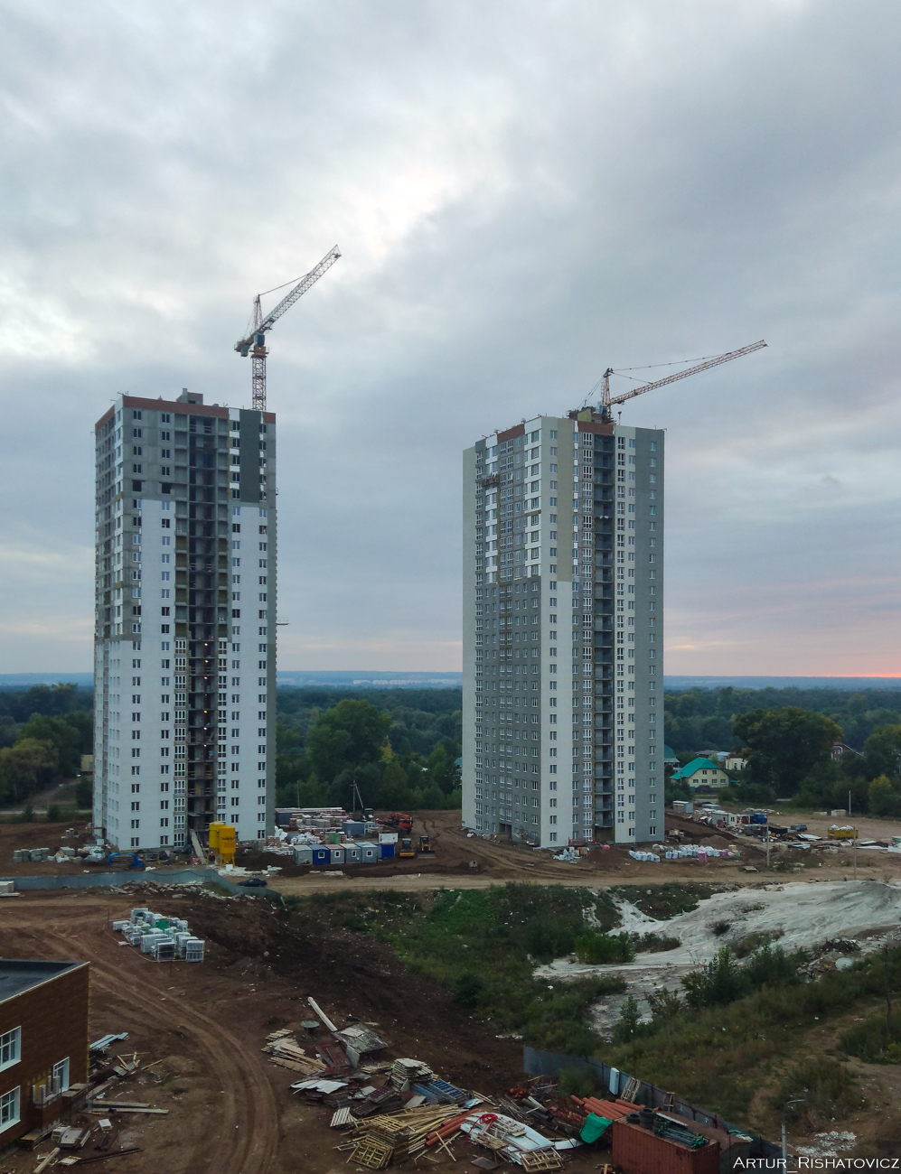 Уфа, Улица Ахметова, 158; Улица Ахметова, 156