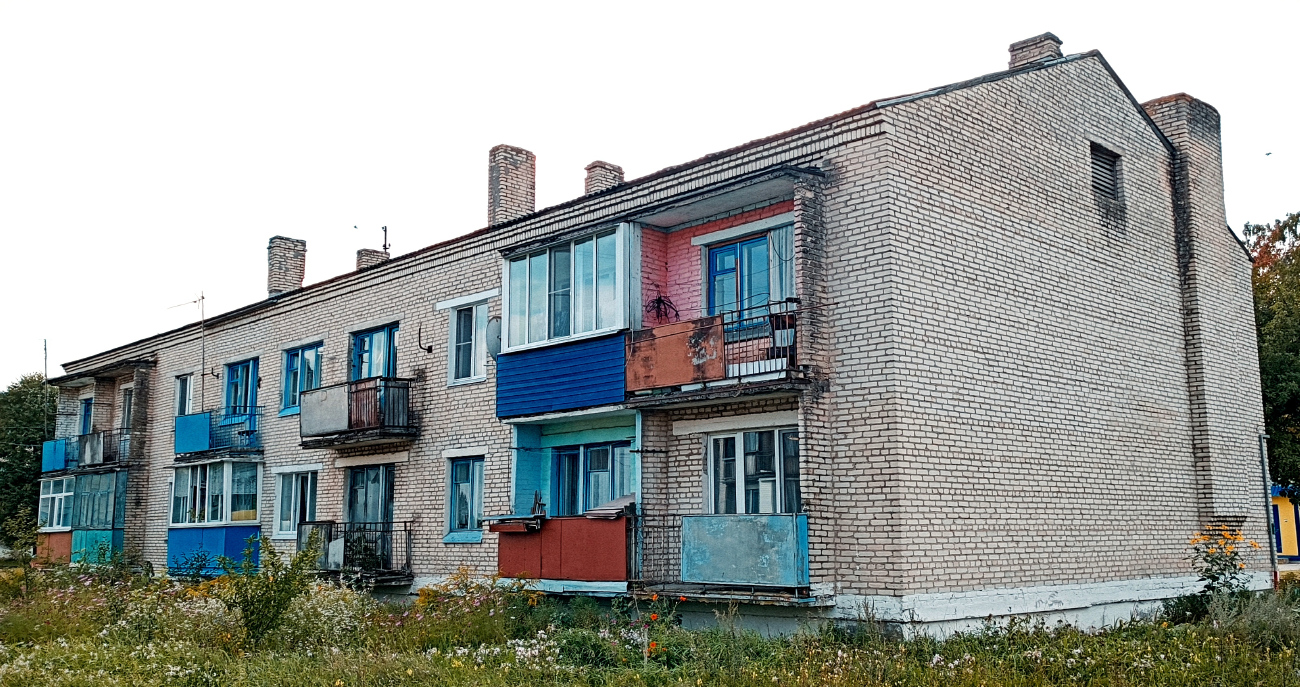 Червоное, Поселковая улица, 4