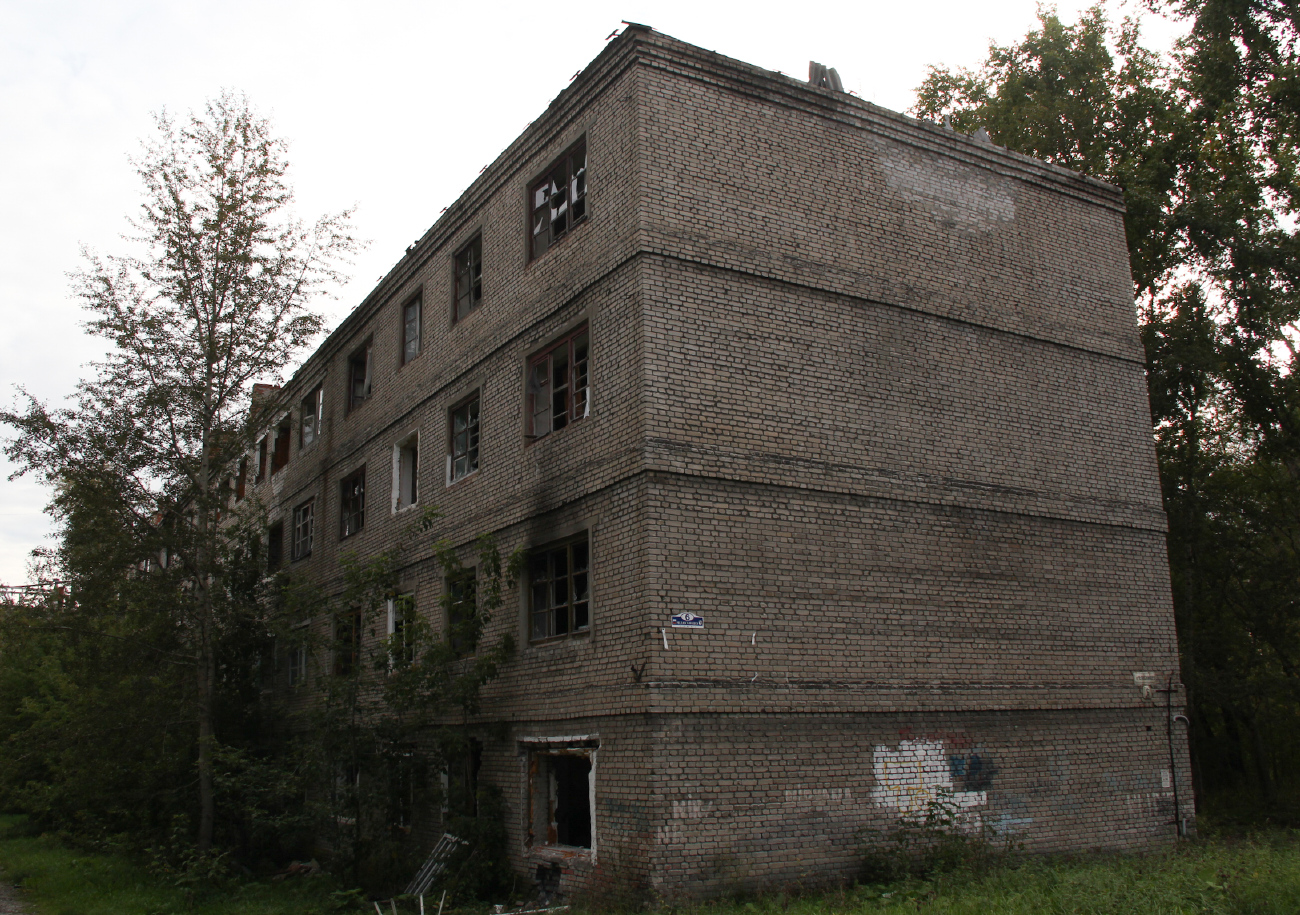 Березники, Улица Челюскинцев, 6