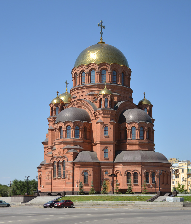 Волгоград, Площадь Павших Борцов, 9