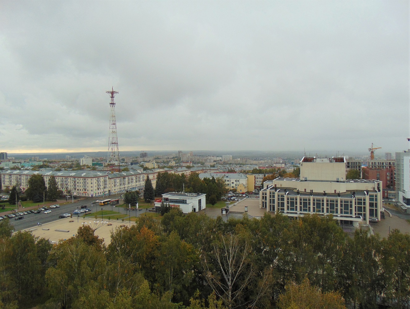 Ижевск, Пушкинская улица, 219 корп. 1; Пушкинская улица, 221; Улица Лихвинцева, 46