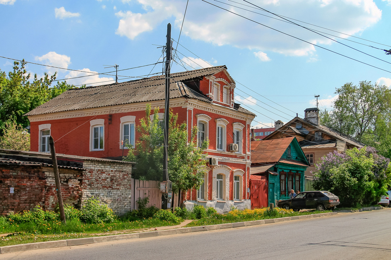 Нижний Новгород, Улица Долгополова, 30; Улица Долгополова, 32