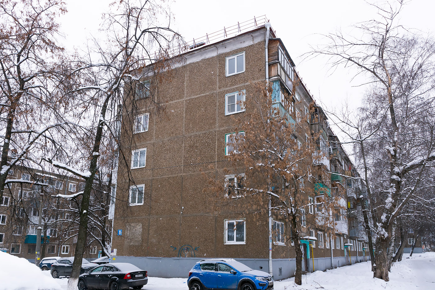 Уфа, Улица Сергея Вострецова, 8/1