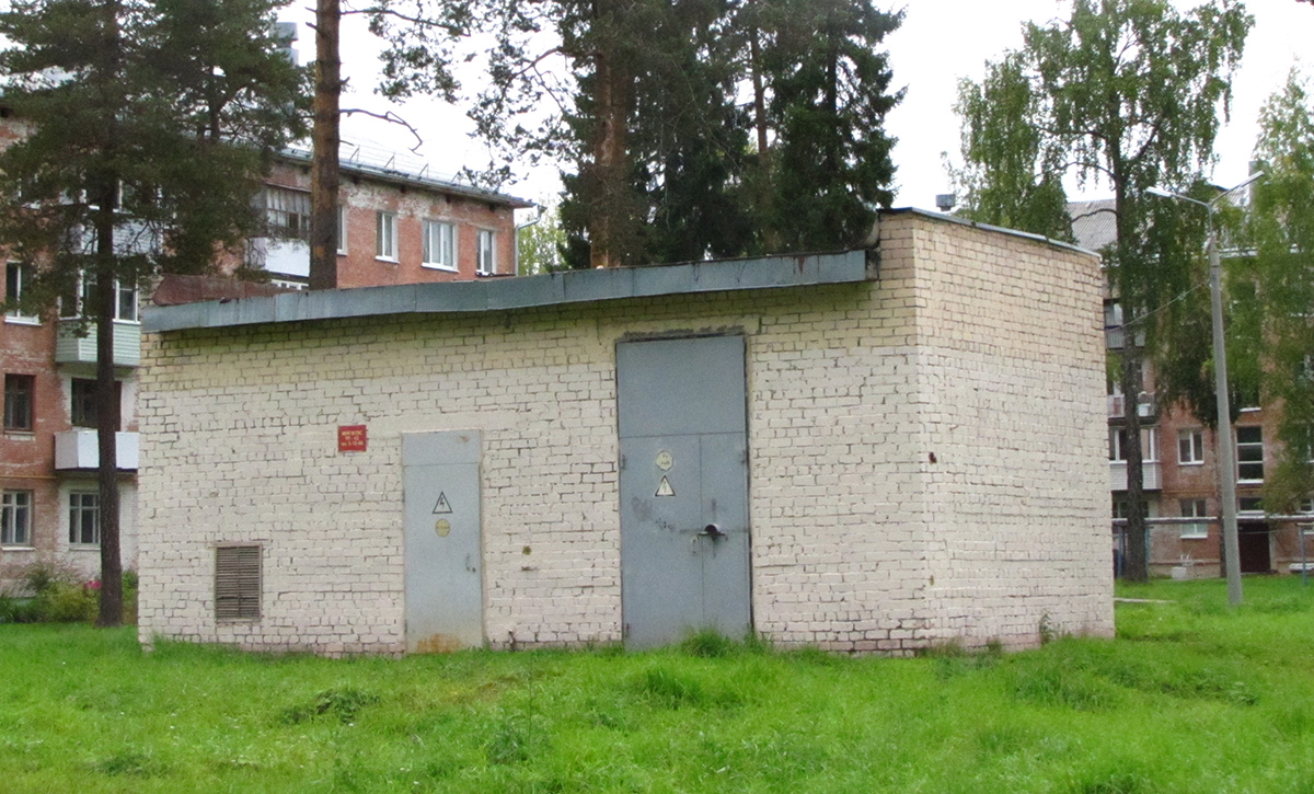 Мирный, Улица Гагарина, 14*