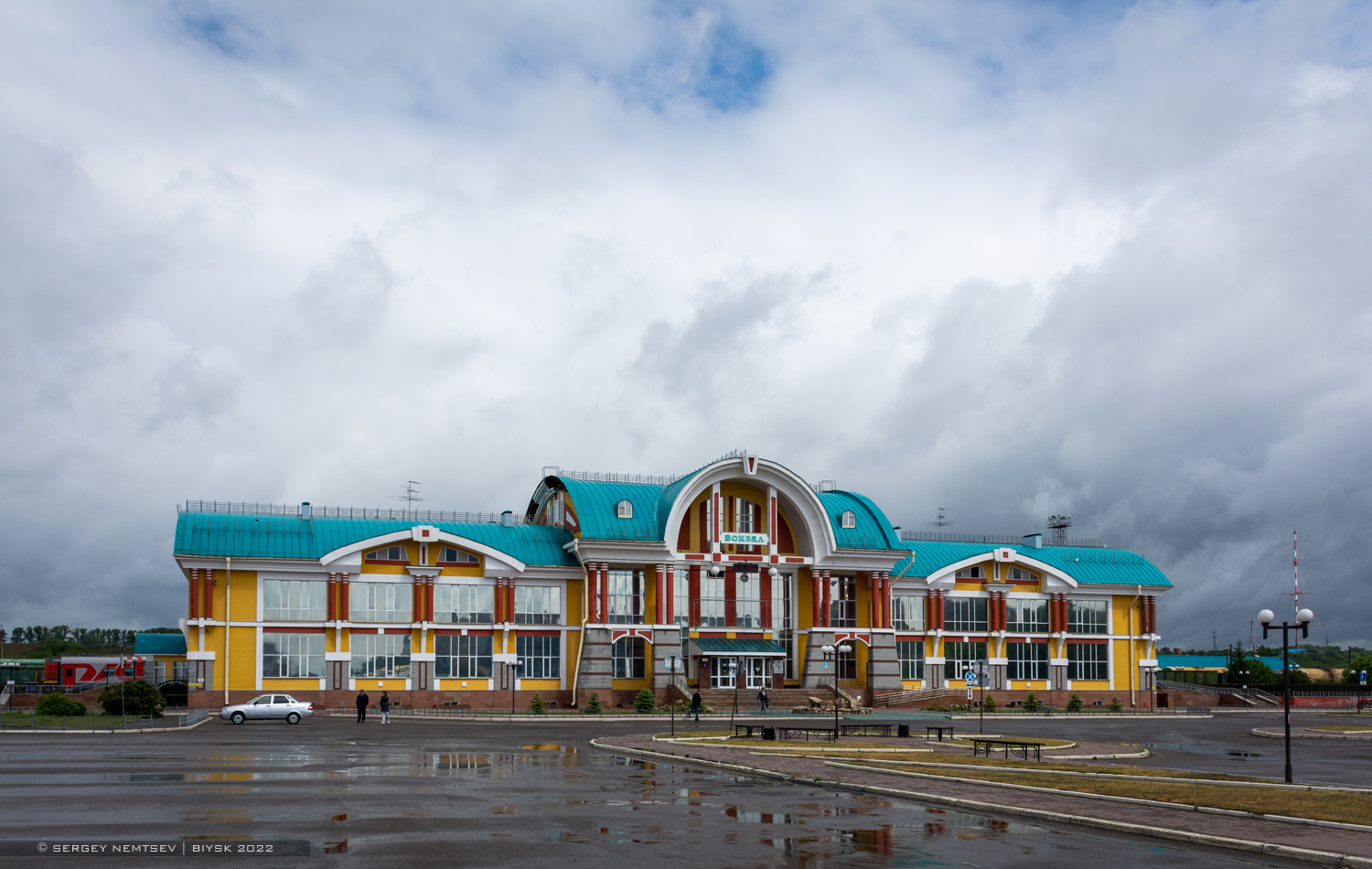 Бийск, Площадь Шукшина, 9