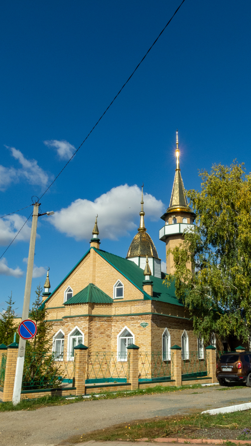 Шентала, Октябрьская улица, 2
