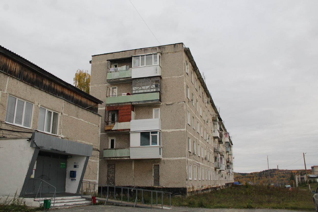 Александровский муниципальный округ, прочие н.п., Пос. Карьер Известняк, Улица Мира, 6