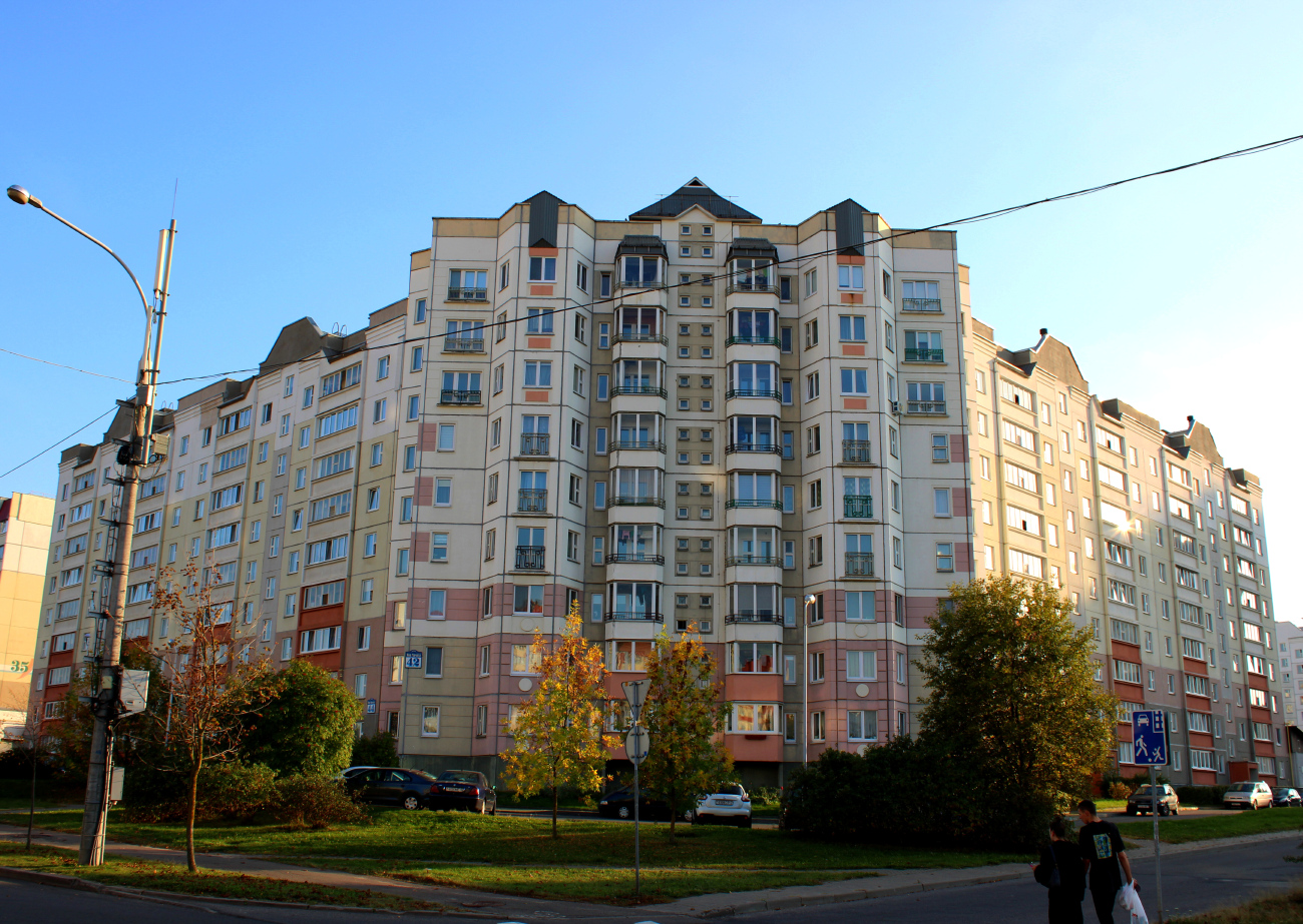 Минск, Улица Яна Чечота, 42