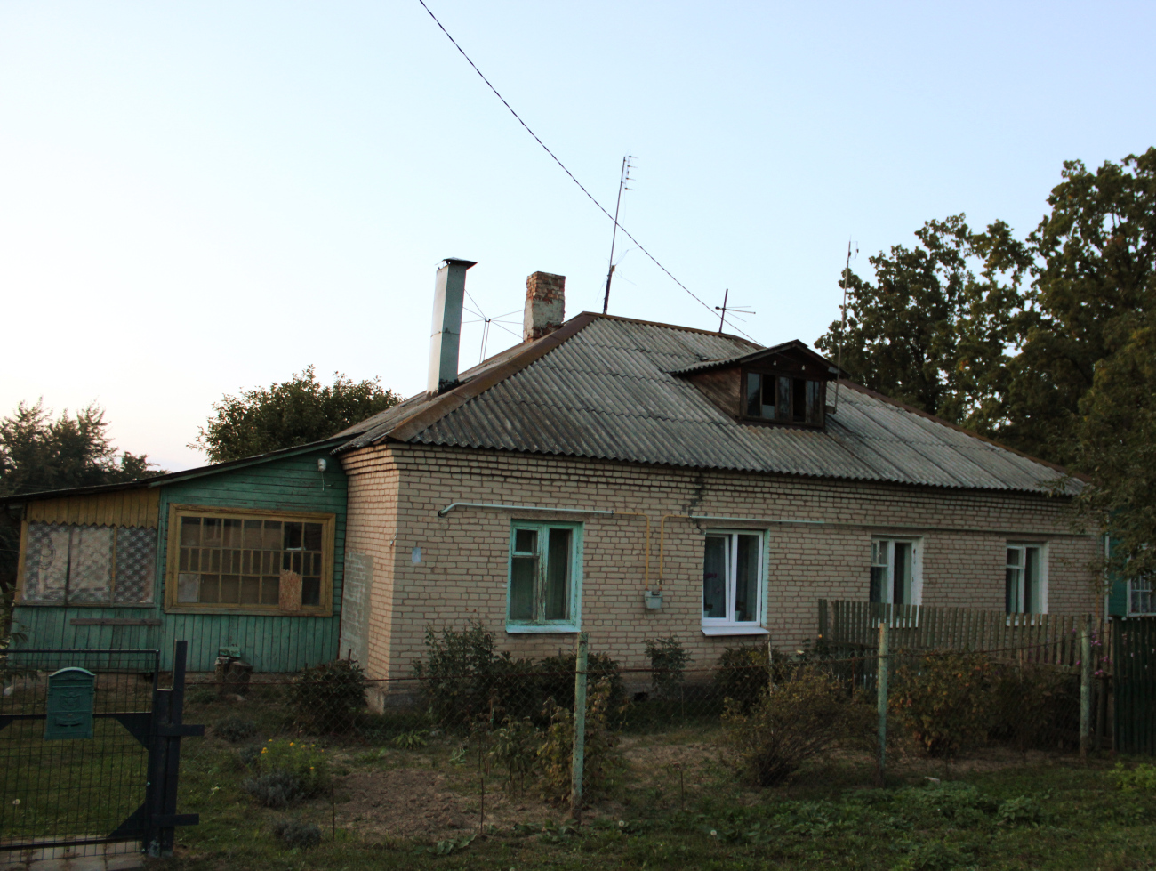 Щомыслица, Университетская улица, 4