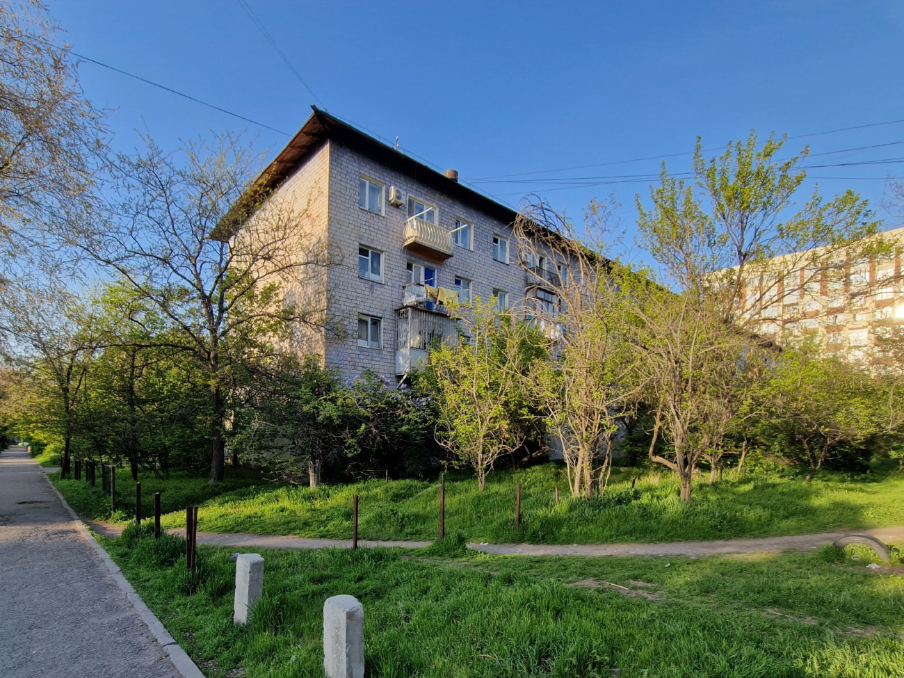 Бишкек, Улица Исы Ахунбаева, 96Б