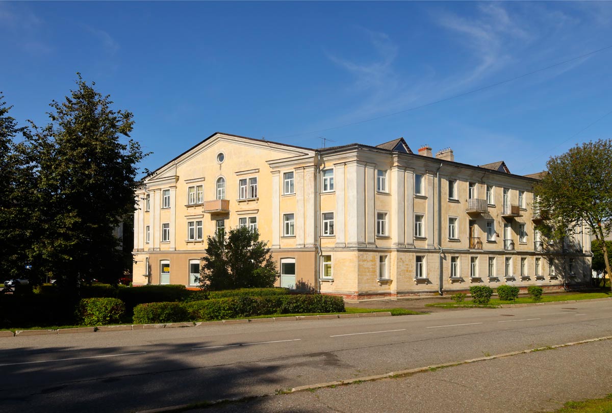 Кохтла-Ярве, L. Koidula, 8