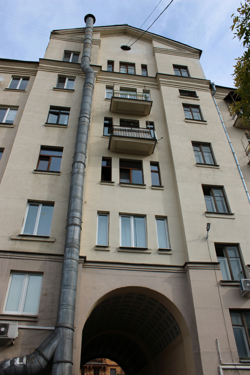 Минск, Улица Ленина, 2 / Интернациональная улица, 26