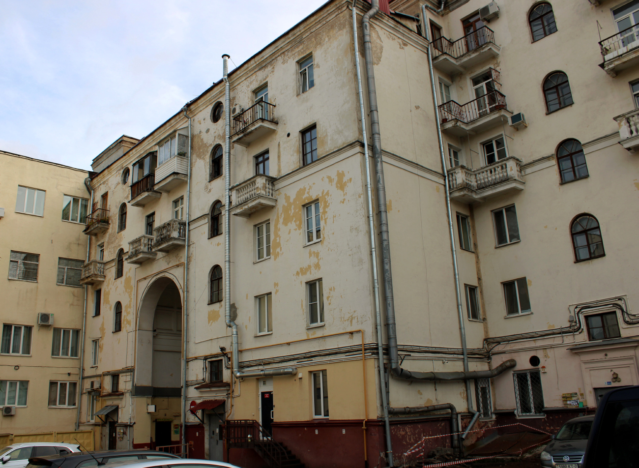 Минск, Проспект Независимости, 19 / Комсомольская улица, 23