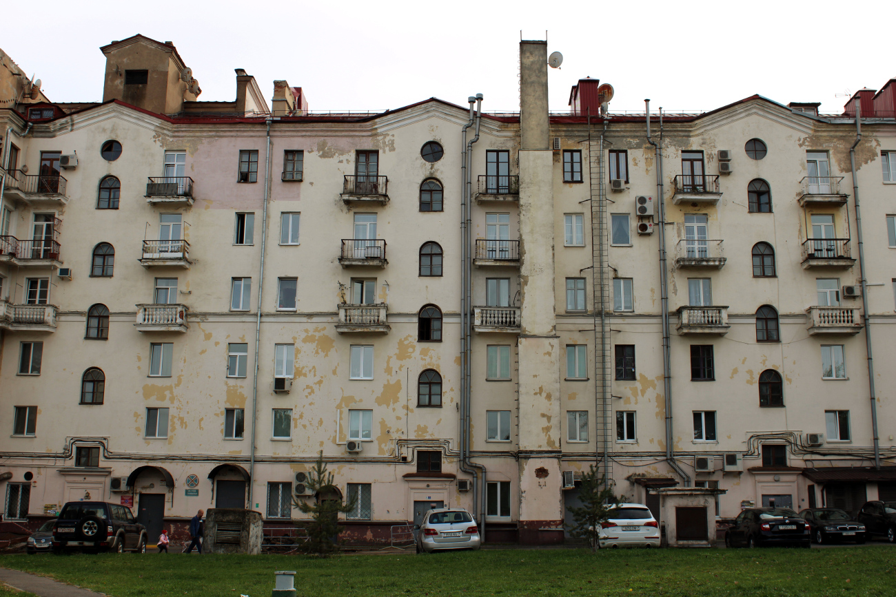 Минск, Проспект Независимости, 19 / Комсомольская улица, 23