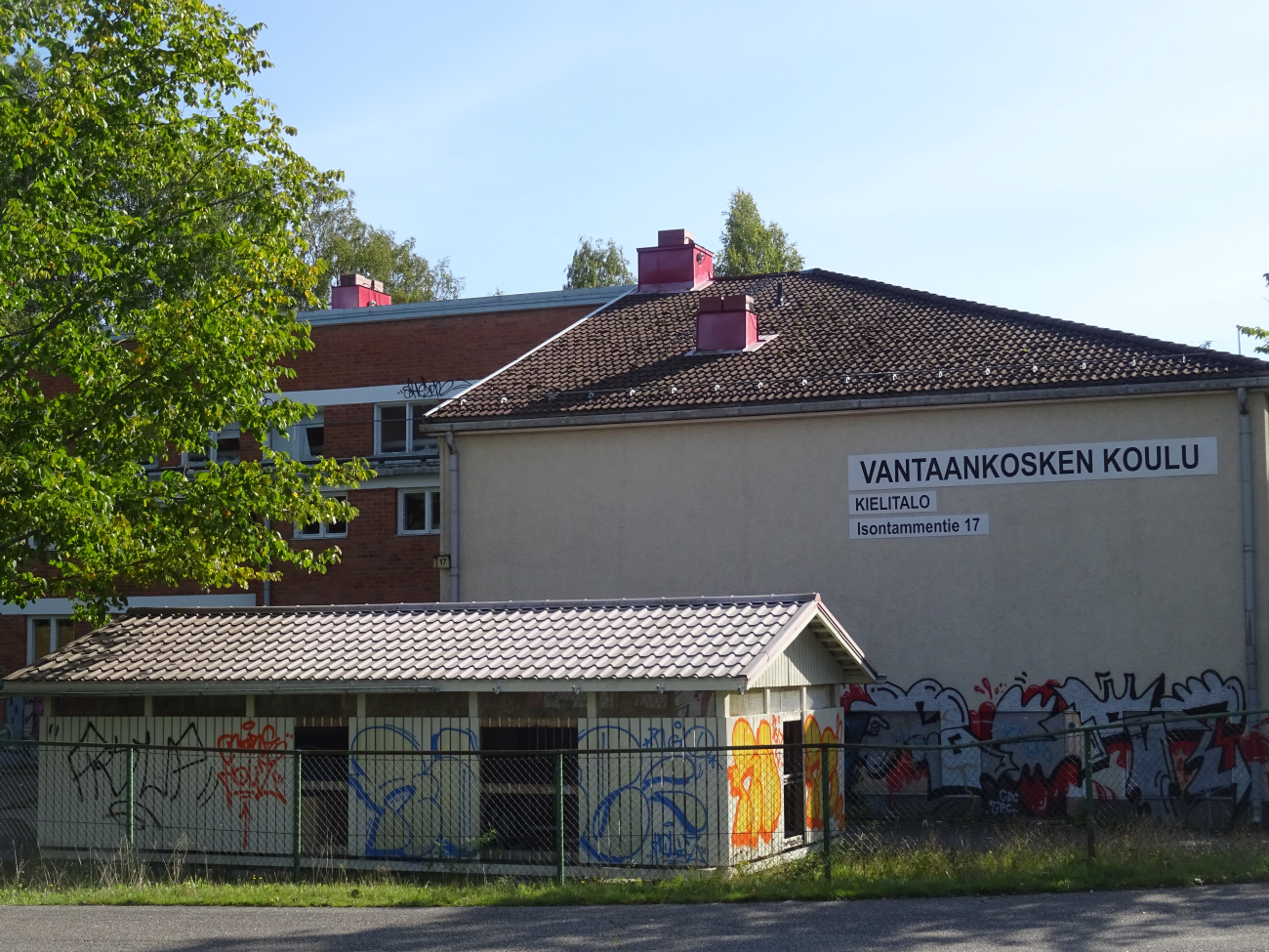 Vantaa, Isontammentie, 17