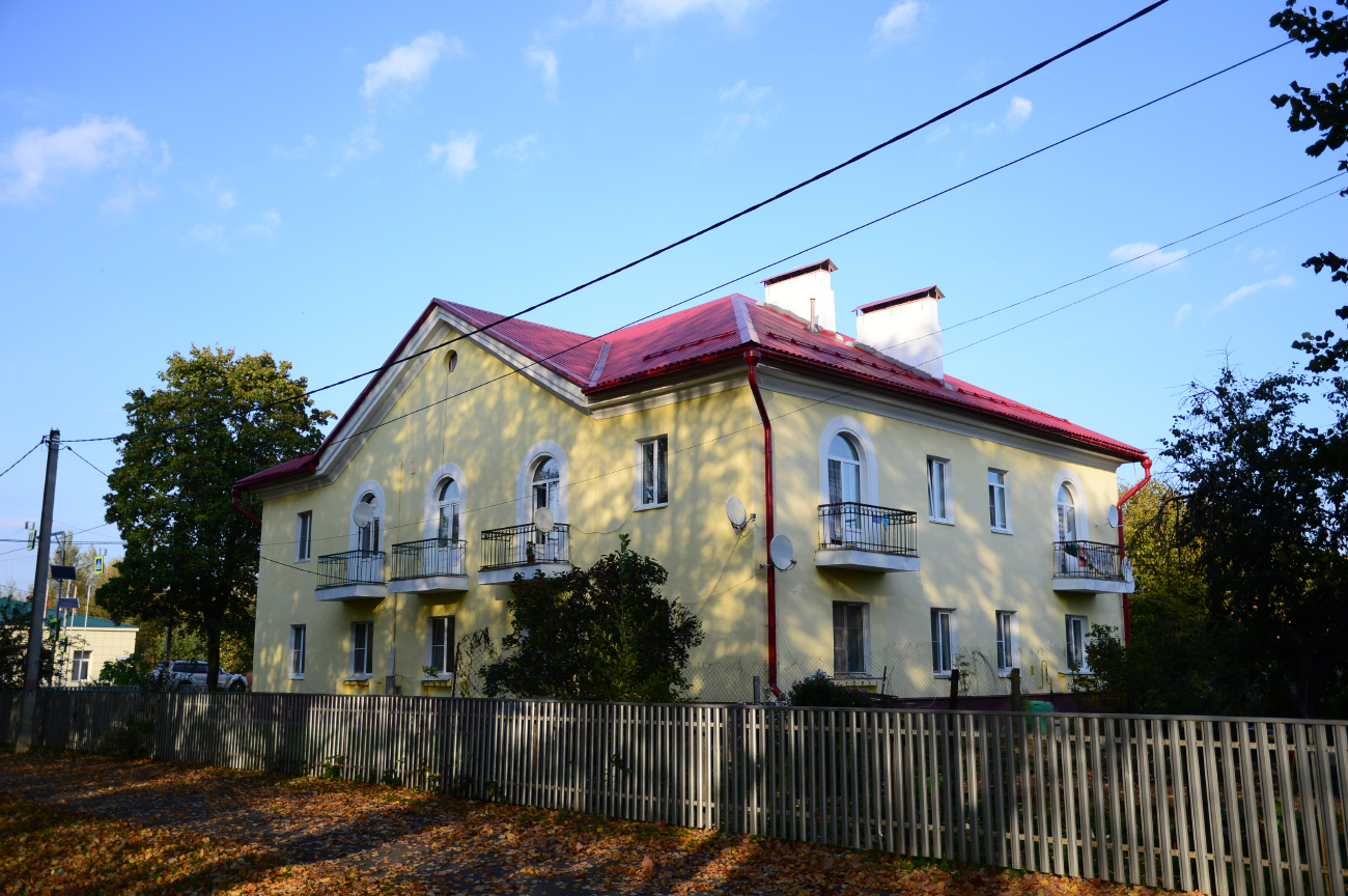 Taldomsky city district, other localities, пос. Северный, Центральная улица, 1