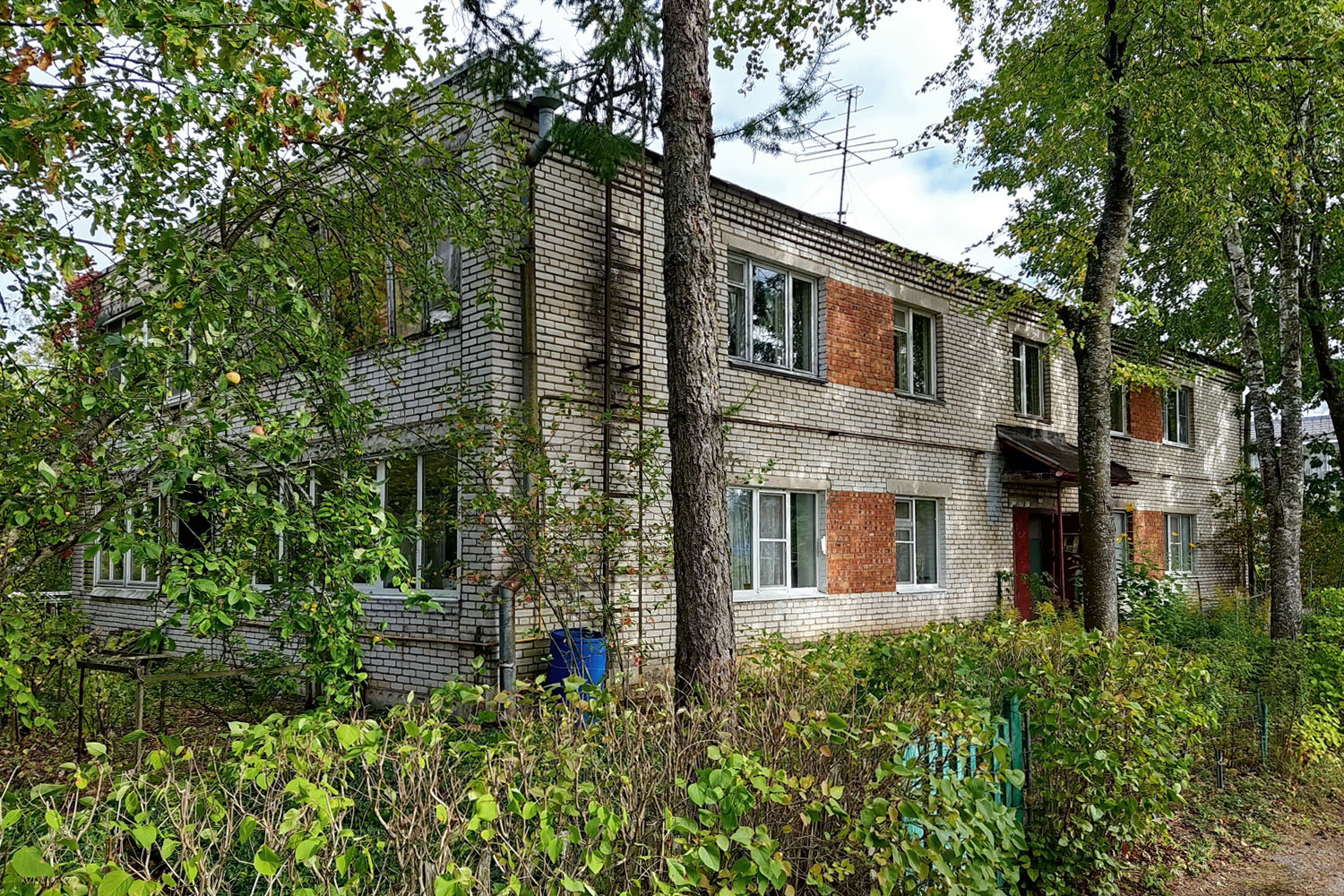 Uljanowka, 14-я улица, 9