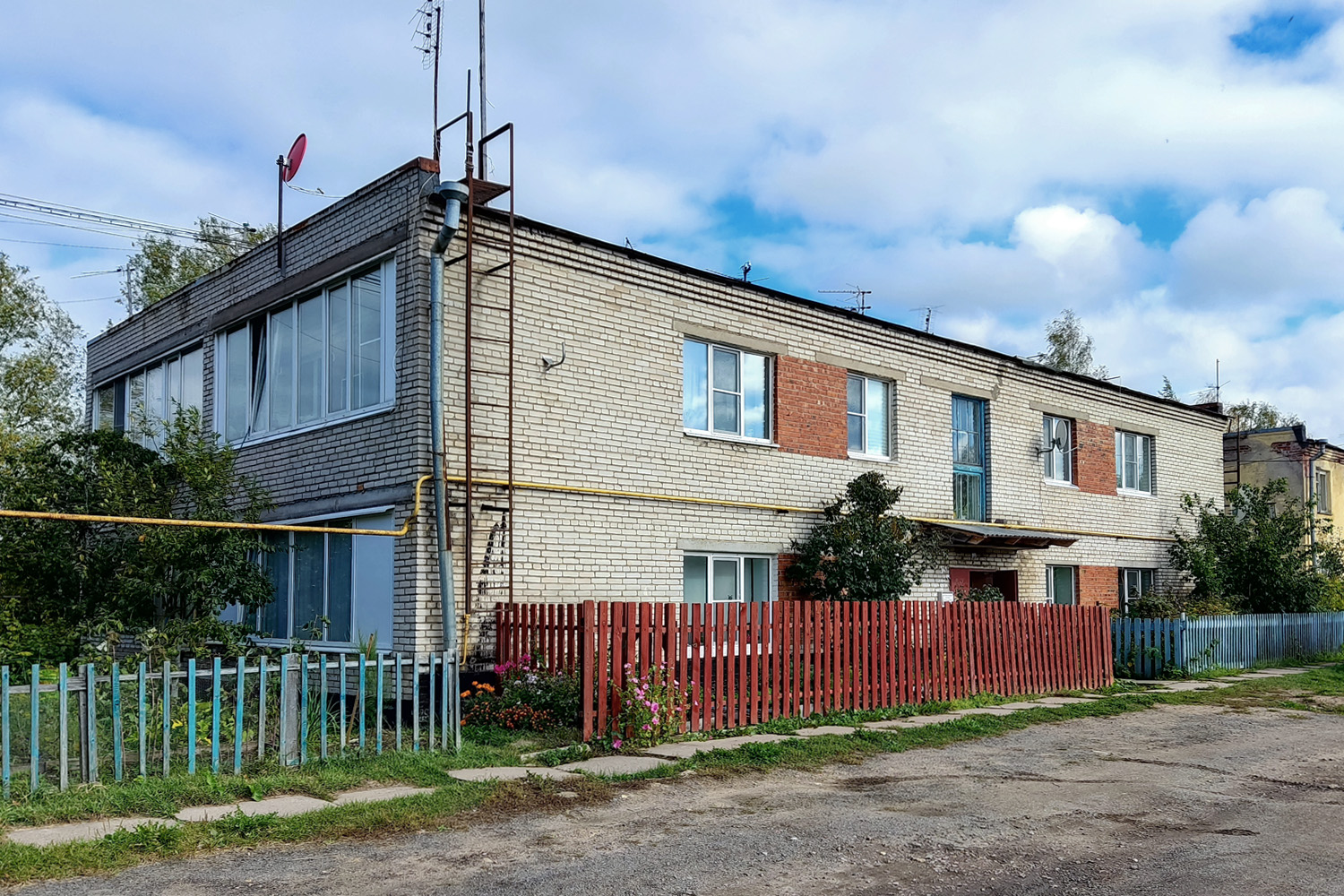 Ульяновка, 14-я улица, 3