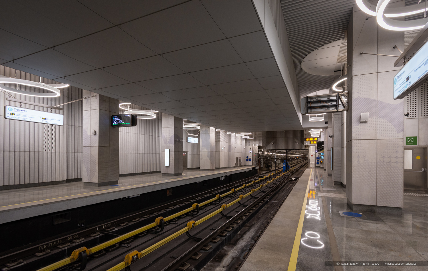 Москва, Большая Кольцевая линия Московского метрополитена, станция метро «Терехово»