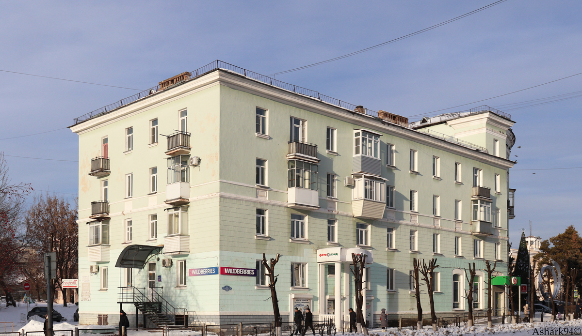 Железногорск, Улица Ленина, 50 / Улица Решетнёва, 7