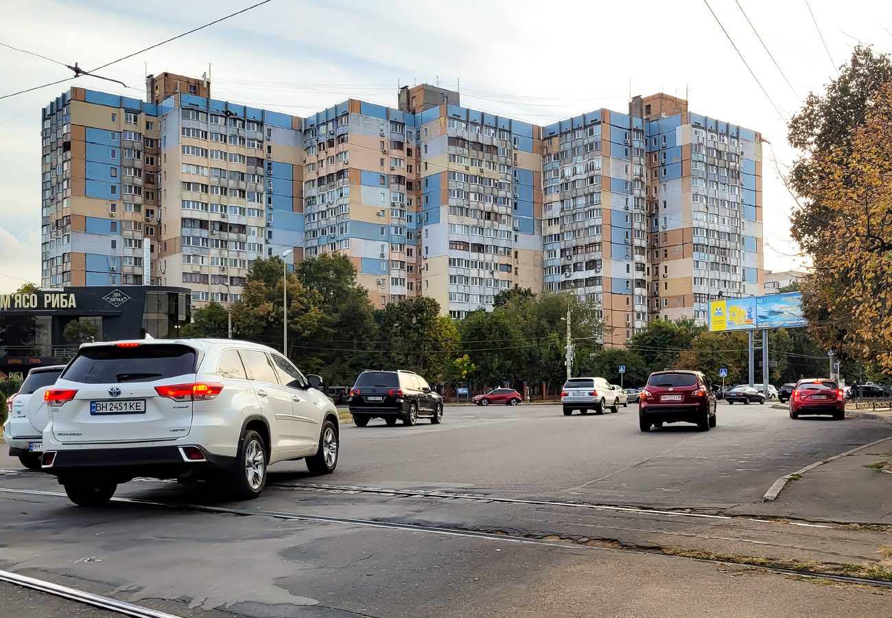 Одесса, Проспект Академіка Глушка, 1/1; Проспект Академіка Глушка, 1; Люстдорфська дорога, 162
