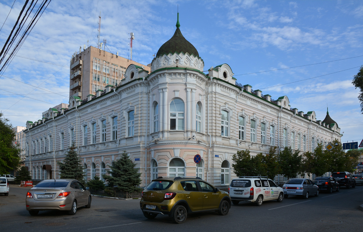 Astrakhan, Набережная 1 Мая, 73