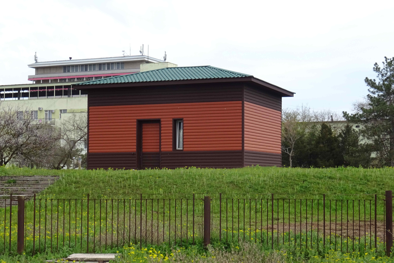 Евпатория, Улица Полупанова, 21 ВНС