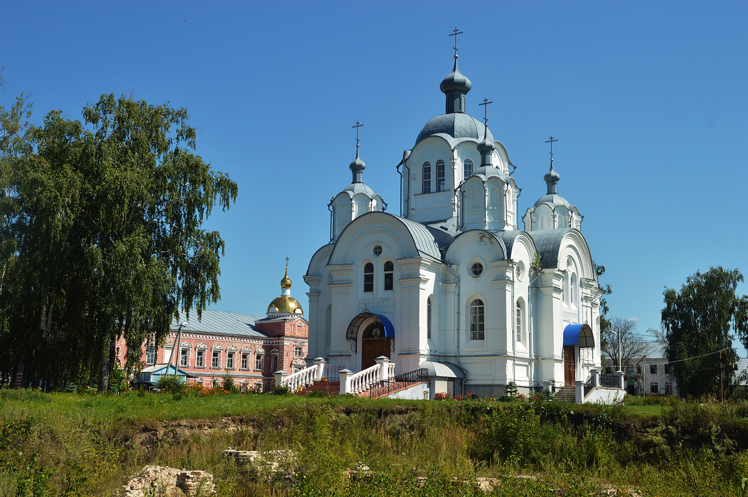 Знаменский район, прочие н.п., с. Сухотинка, улица Сурёнка, **; с. Сухотинка, улица Сурёнка, *