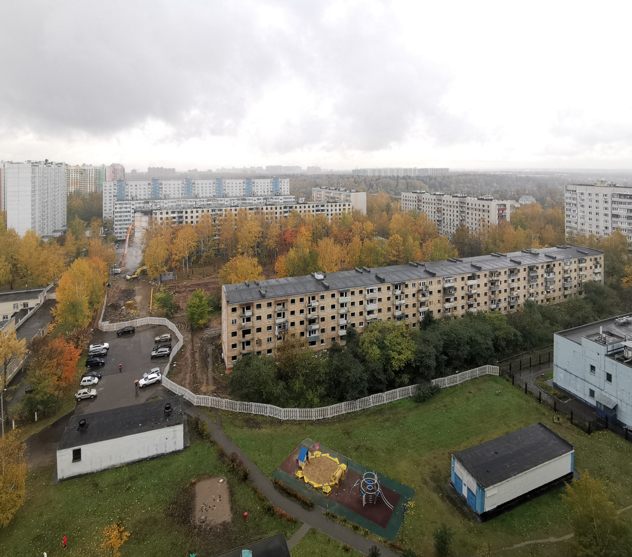 Москва, 9-я Северная линия, 1