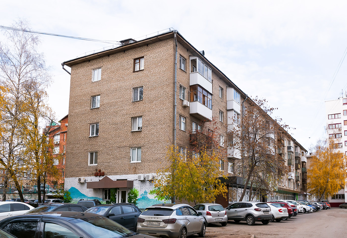 Уфа, Российская улица, 102