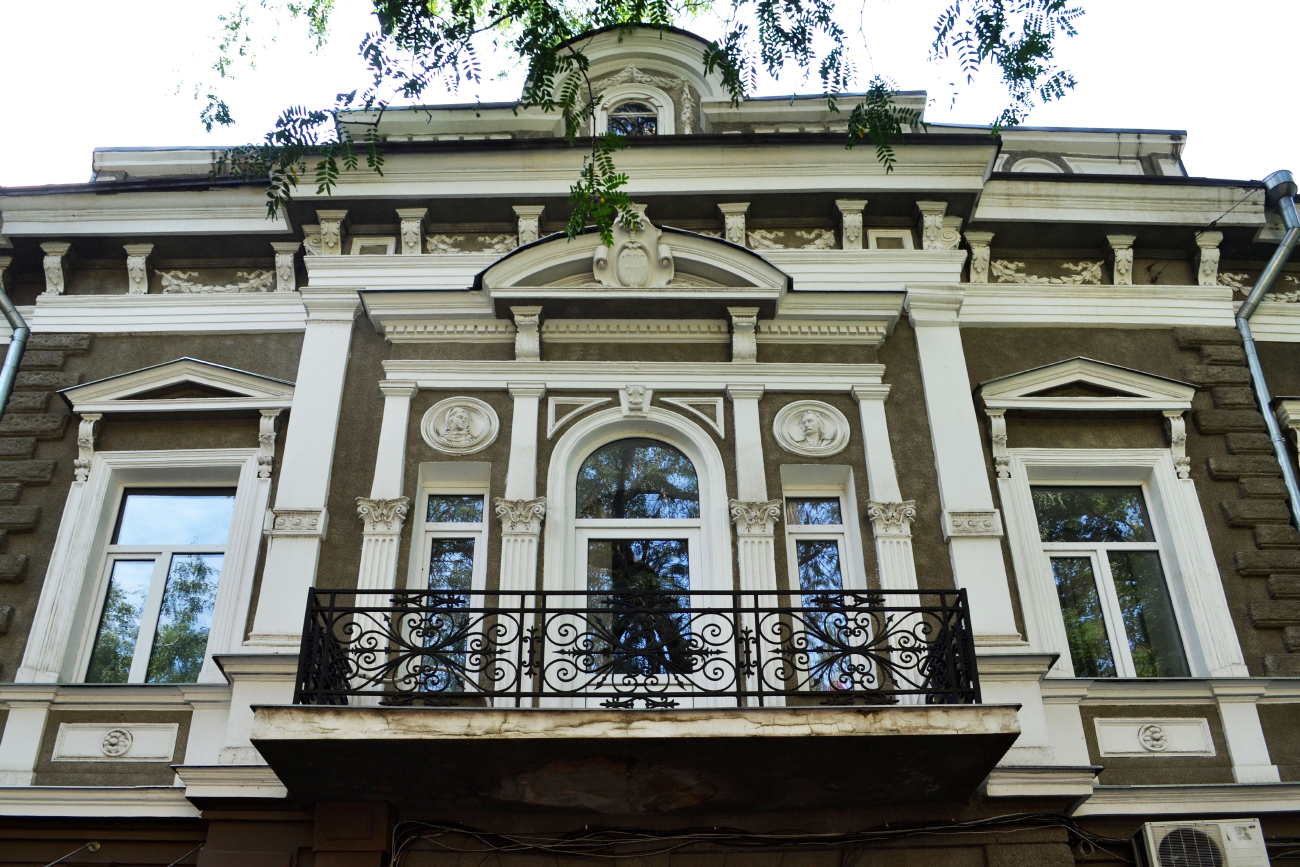 Одесса, Коблевська вулиця, 40