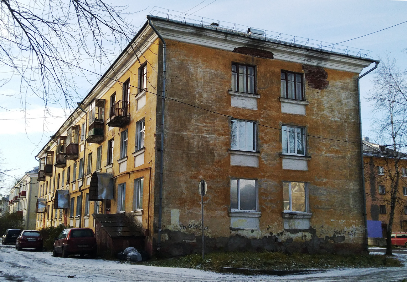 Новодвинск, Улица Ломоносова, 12