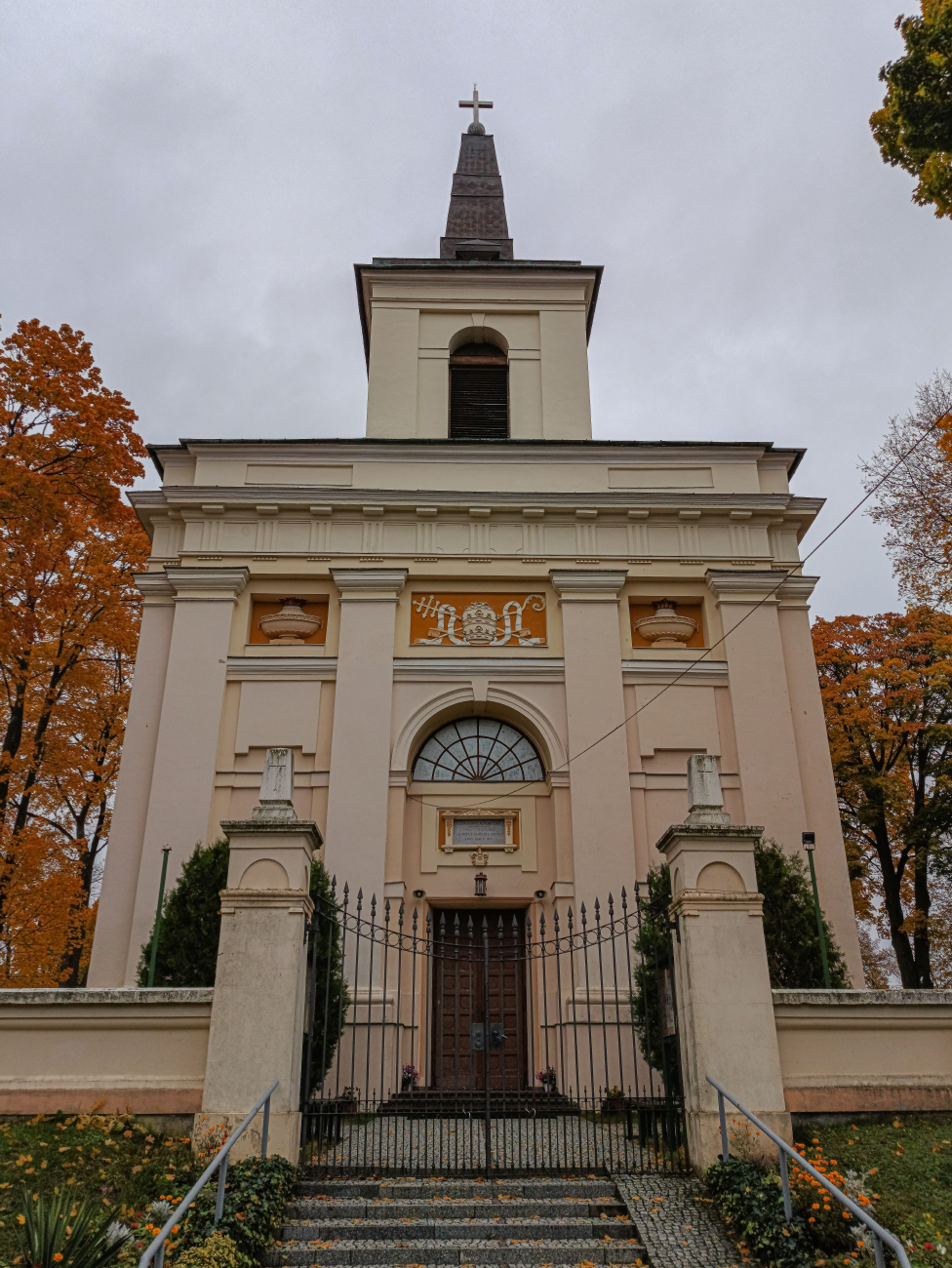 Прушкув, Zaborów, Kościelna ulica, 2