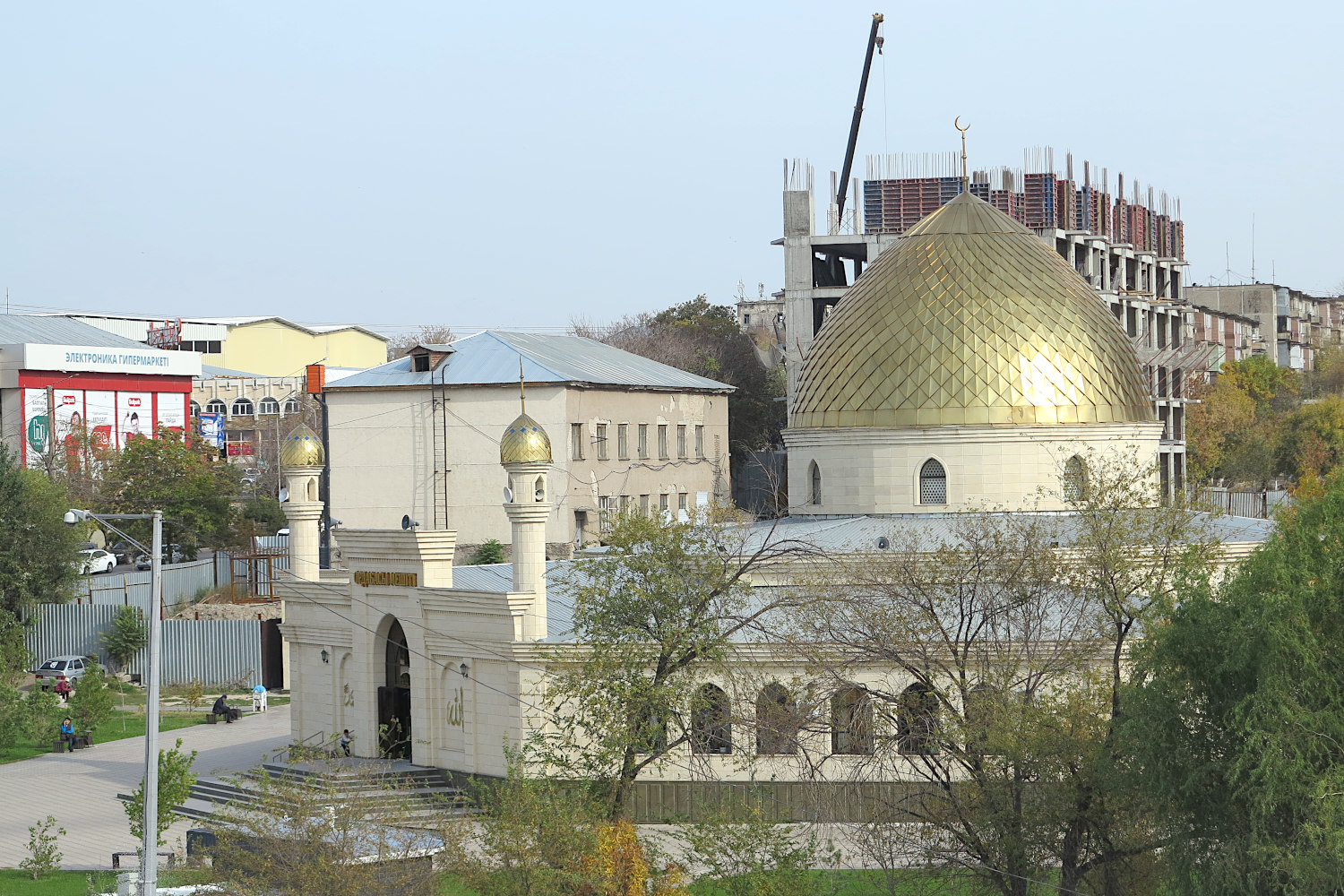 Shymkent, Улица Толе Би, 12 корп. 2