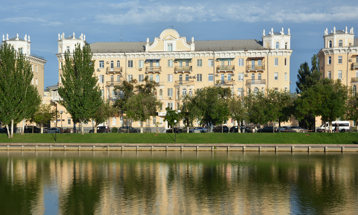 Астрахань, Адмиралтейская улица, 8