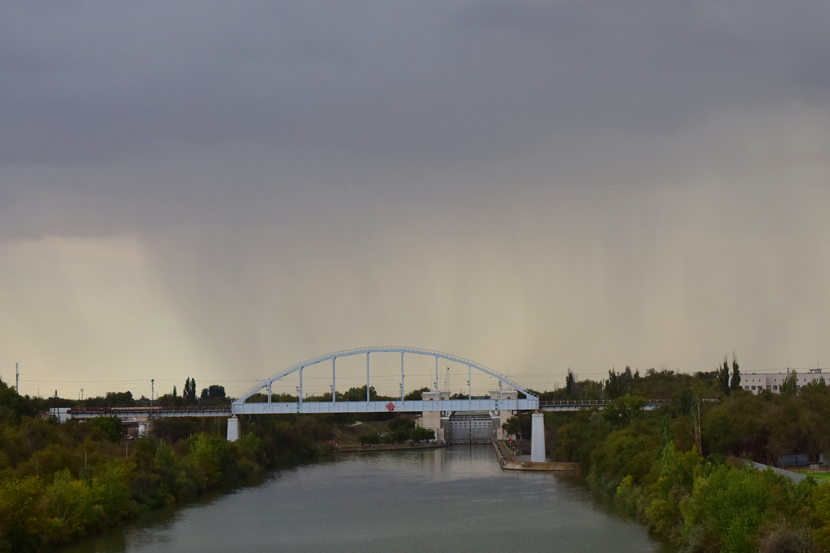 Волгоград, ж/д мост через Волго-Донской судоходный канал