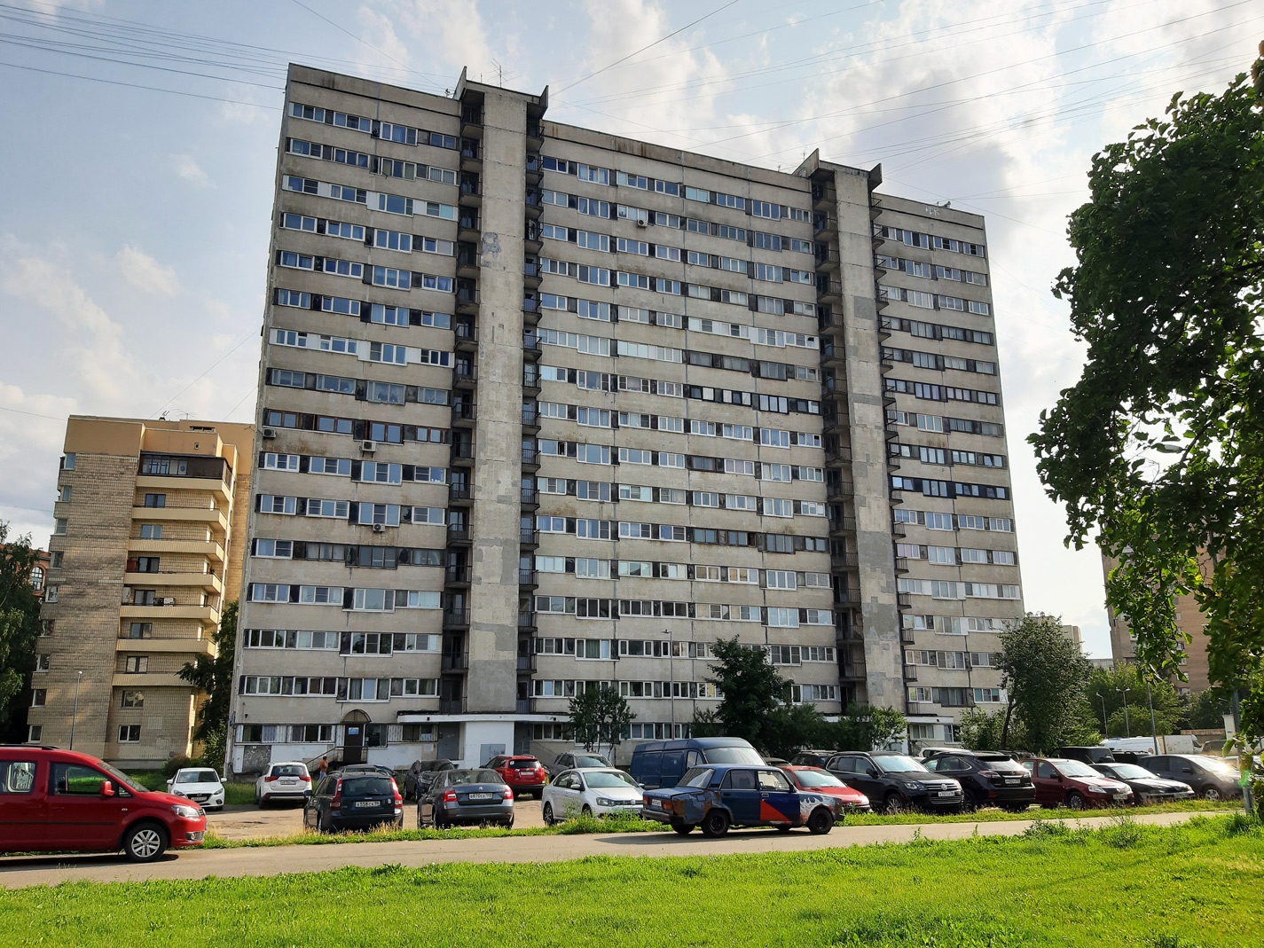 Санкт-Петербург, Наличная улица, 30