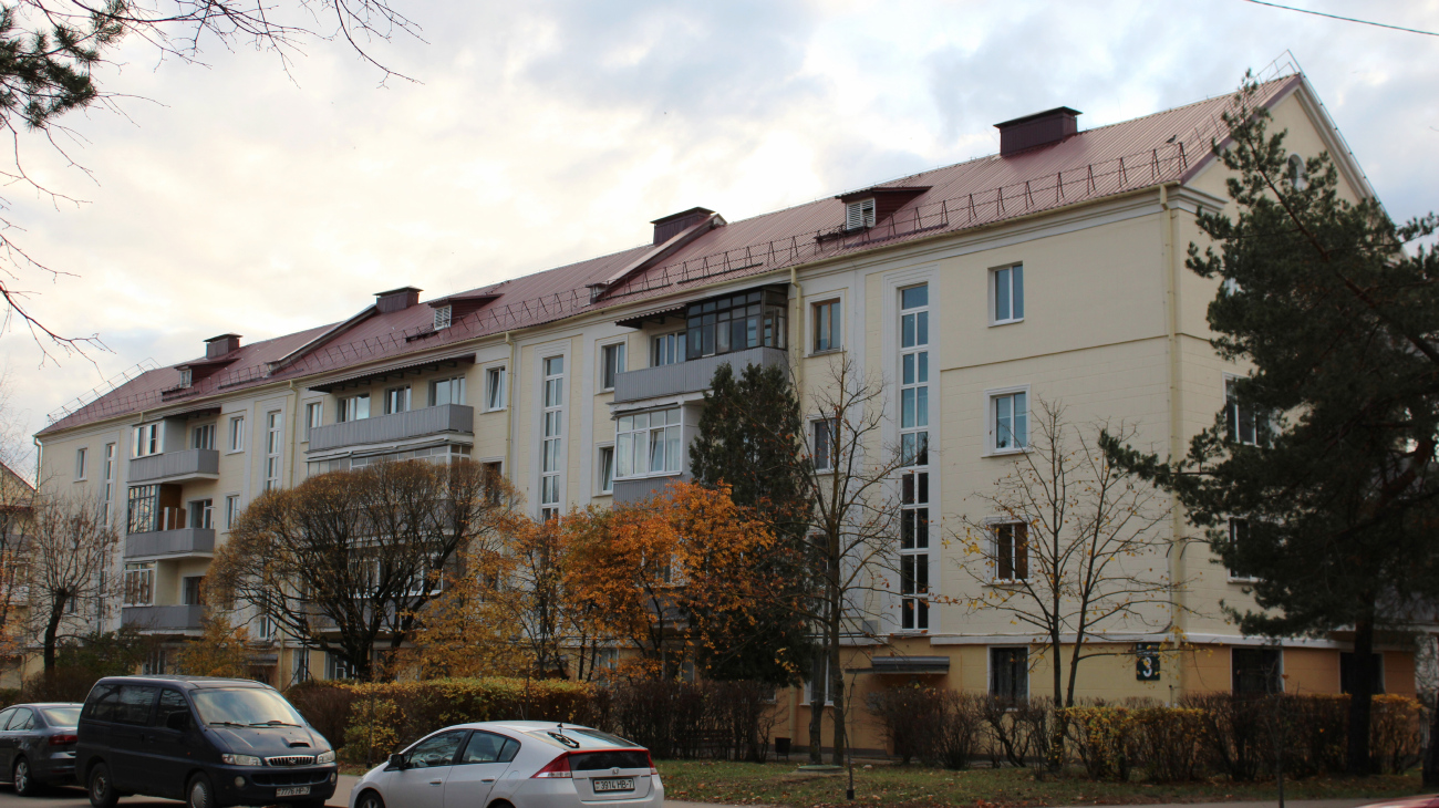 Минск, Центральная улица, 3 / Улица Лизы Чайкиной, 1