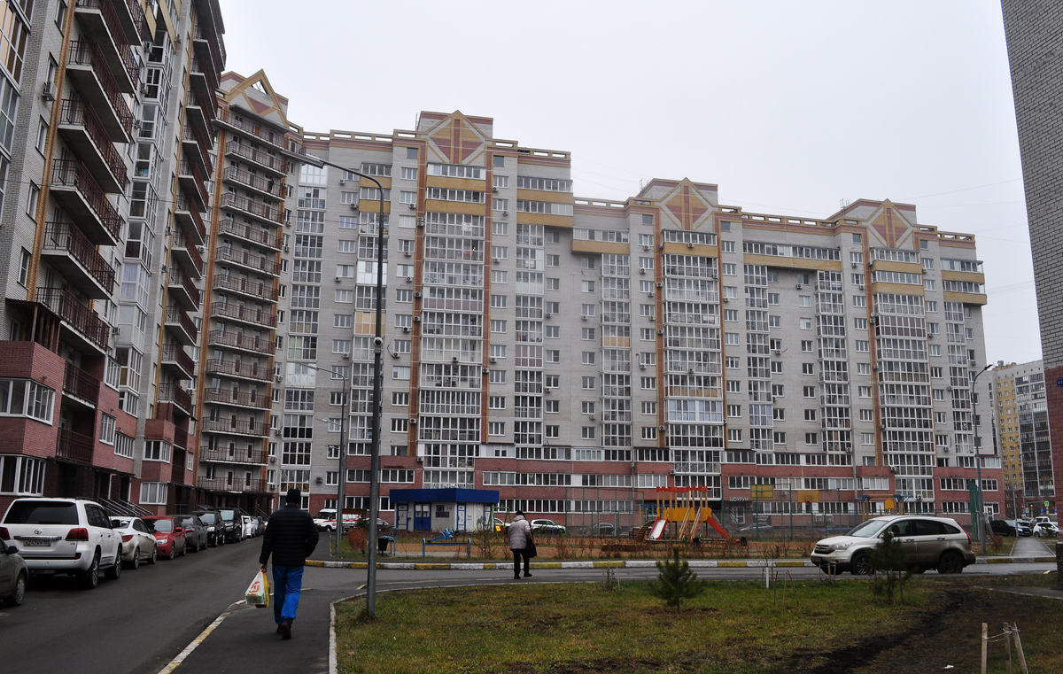 Омск, Улица Перелёта, 19
