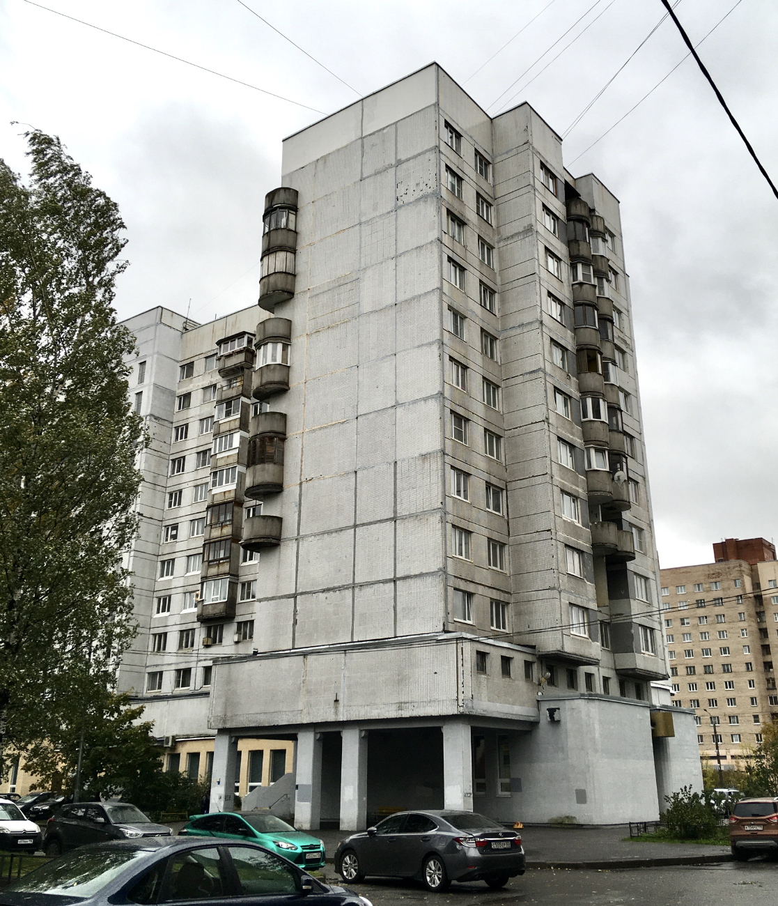 Санкт-Петербург, Богатырский проспект, 9