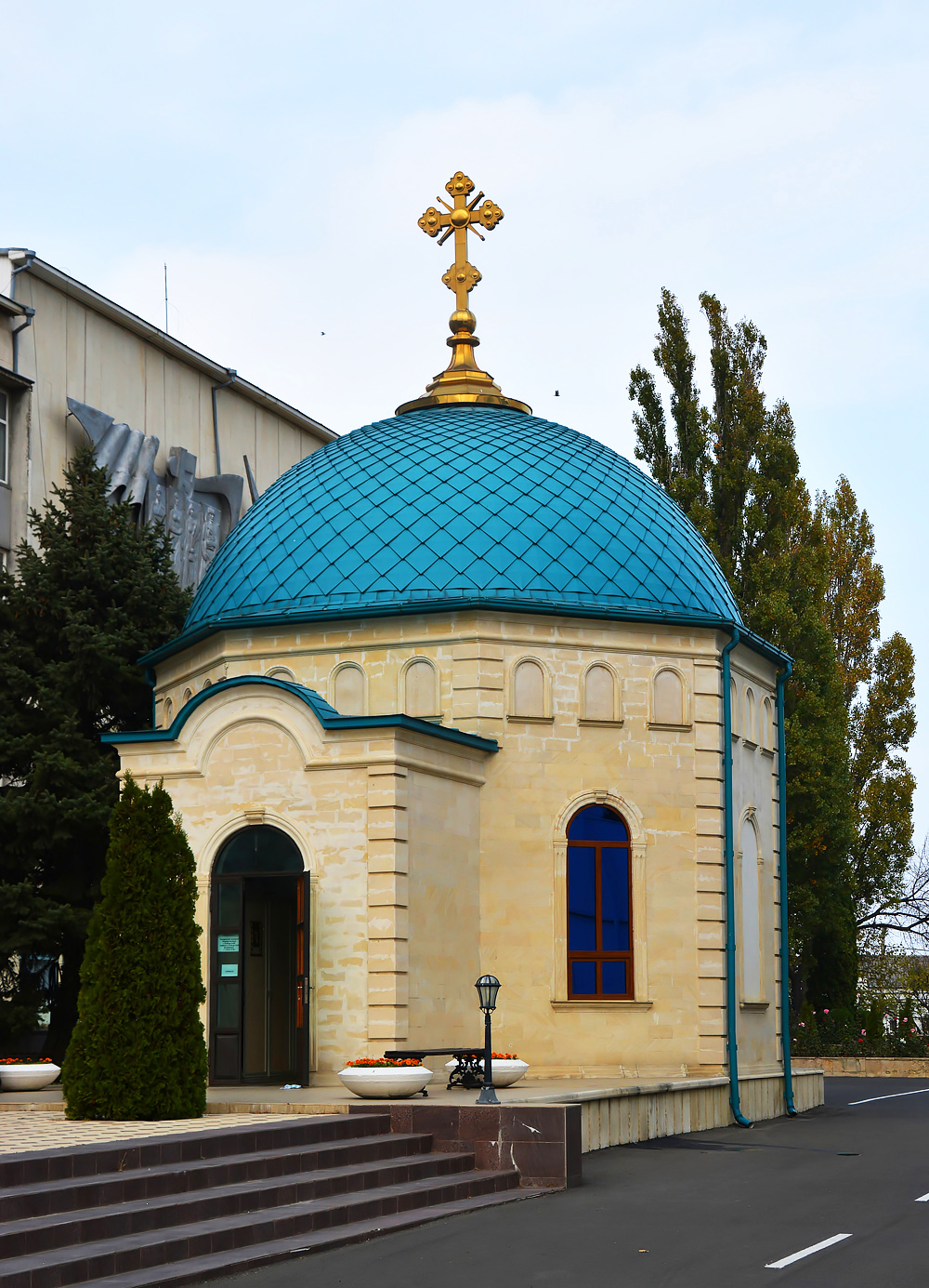 Махачкала, Площадь Ленина, 1а