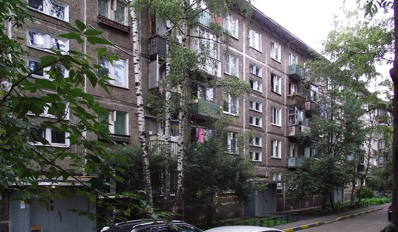 Москва, Долгопрудная улица, 10