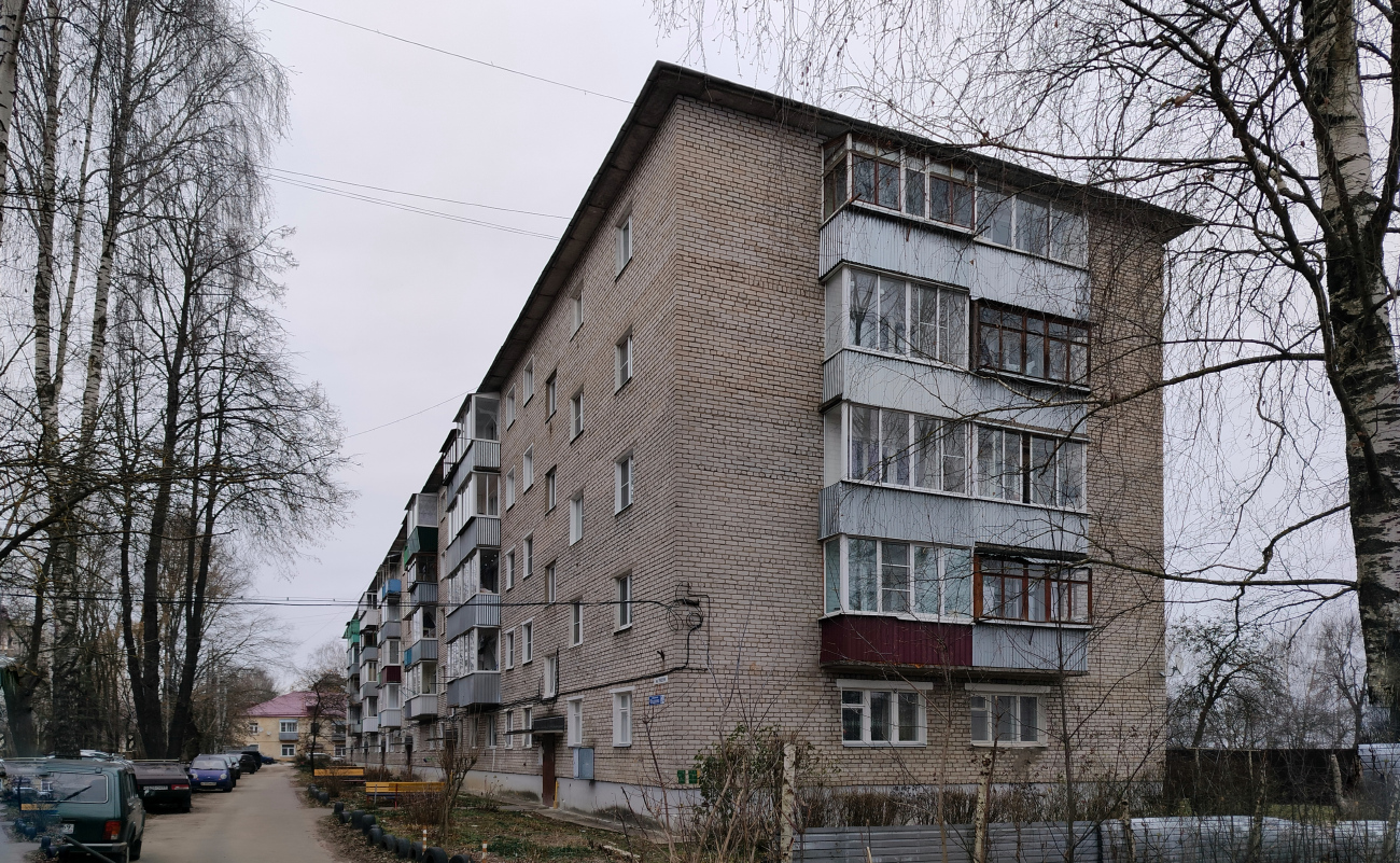 Кимры, Набережная Фадеева, 24