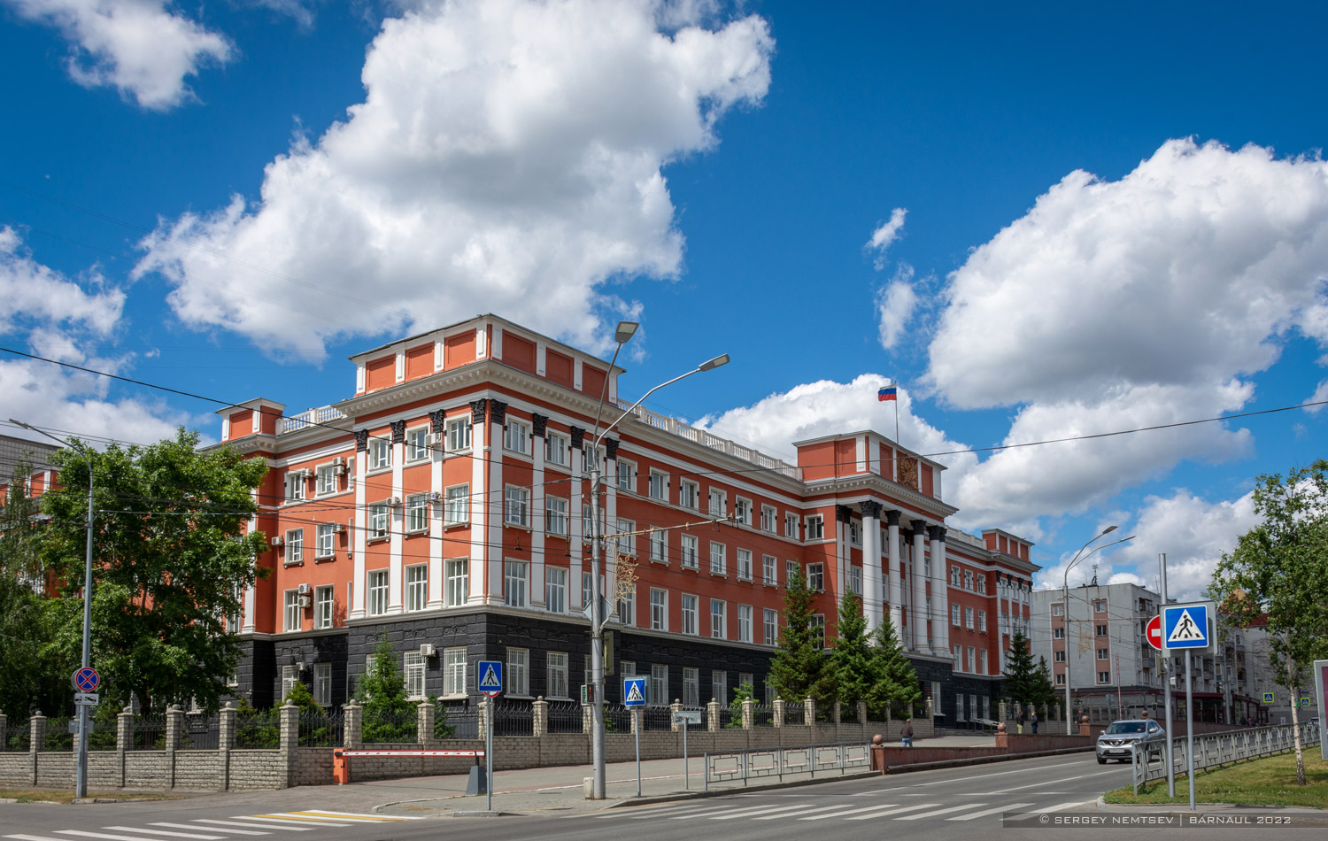 Барнаул, проспект ленина, 25 / Интернациональная улица, 57​