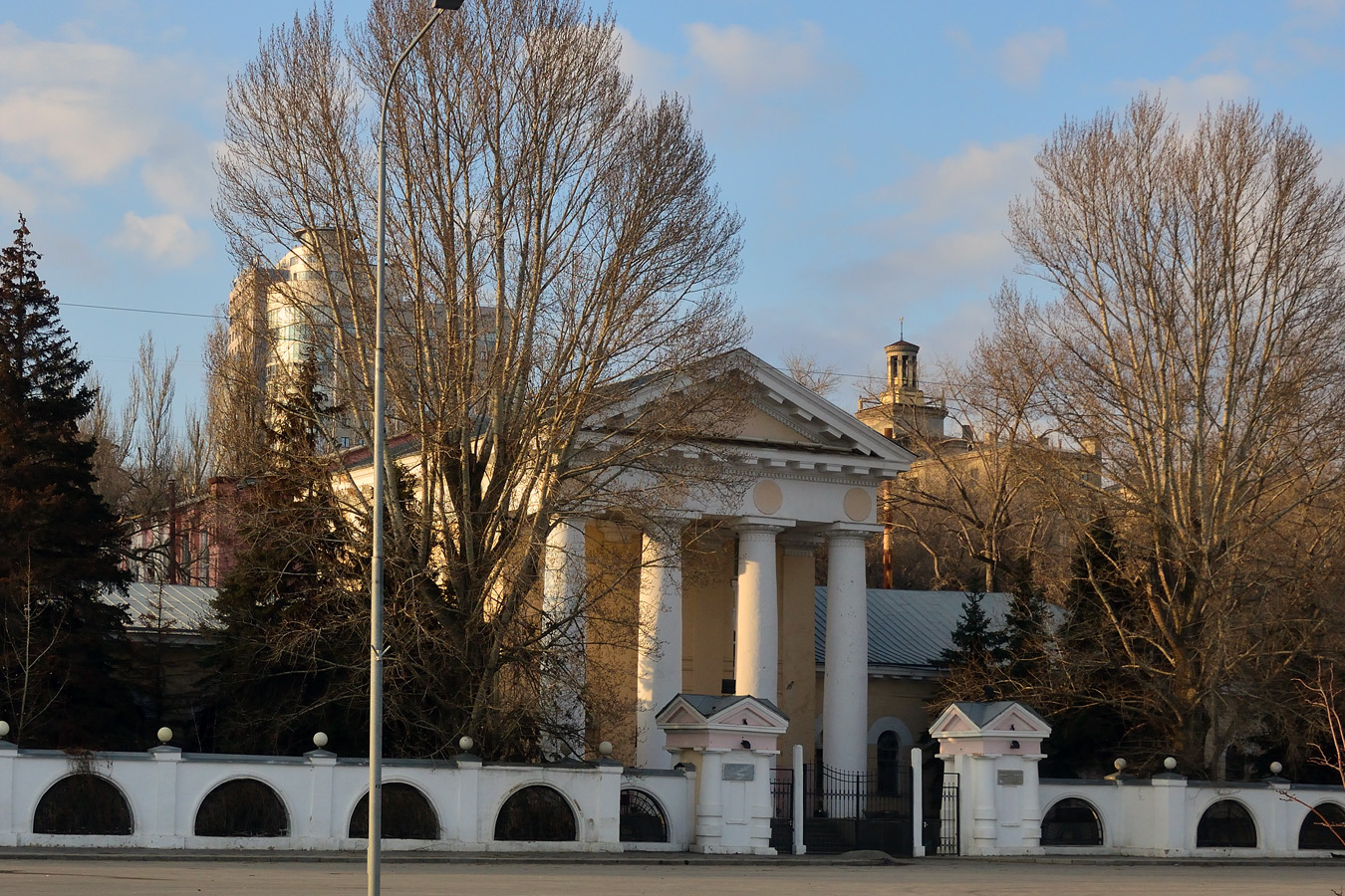 Volgograd, Улица Маршала Чуйкова, 15