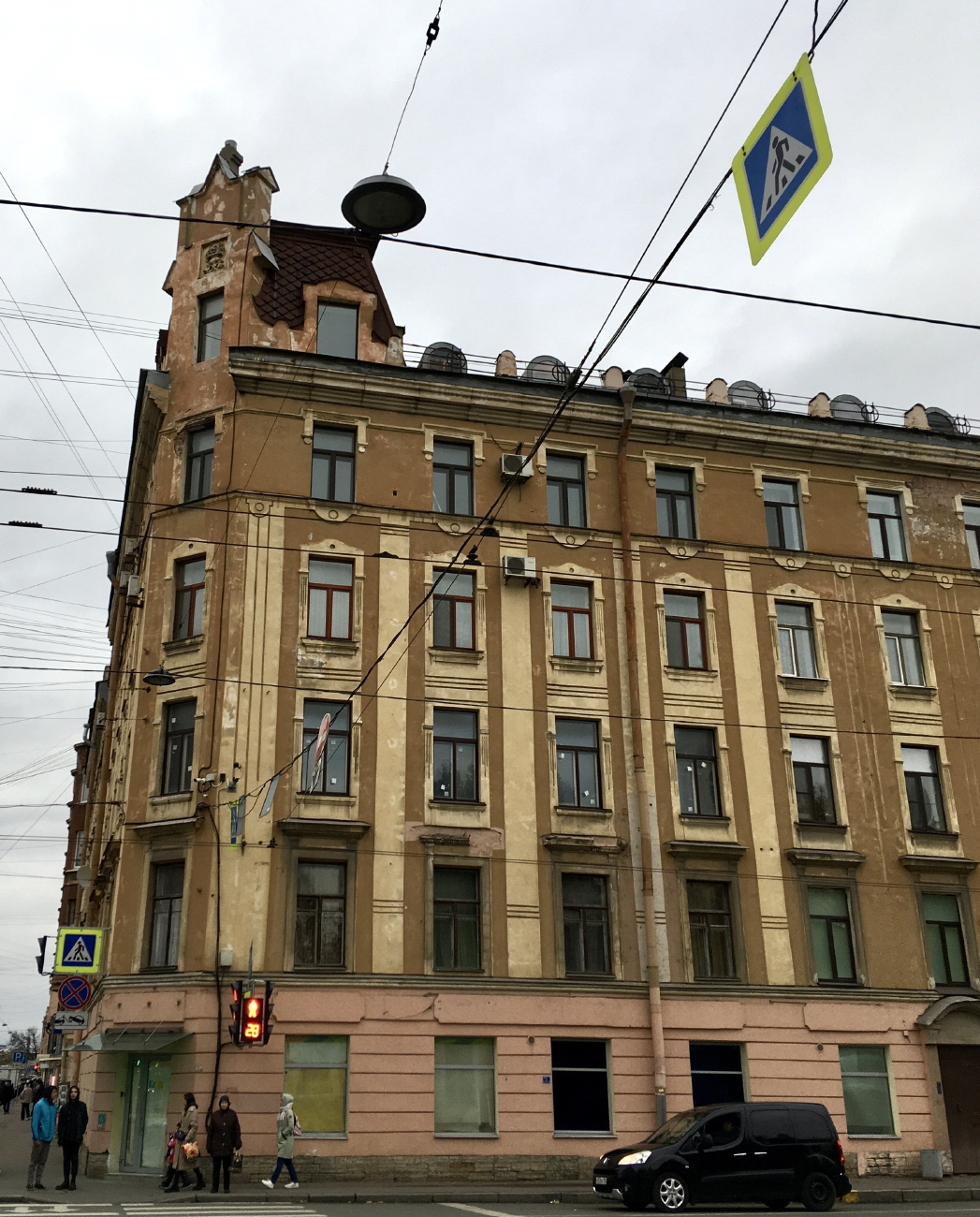 Санкт-Петербург, 8-я линия В. О., 73