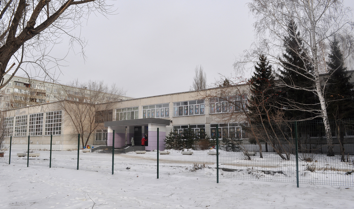 Омск, Улица Звездова, 96