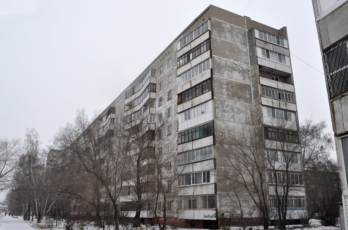 Омск, Волгоградская улица, 32