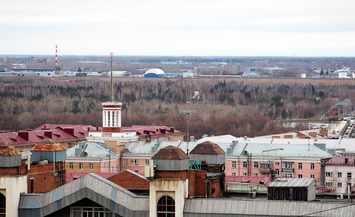 Омск, Проспект Карла Маркса, 29 / Улица Масленникова, 7
