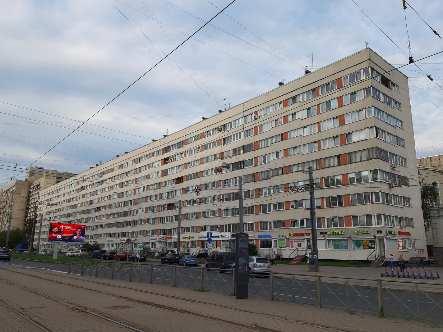 Санкт-Петербург, Наличная улица, 49
